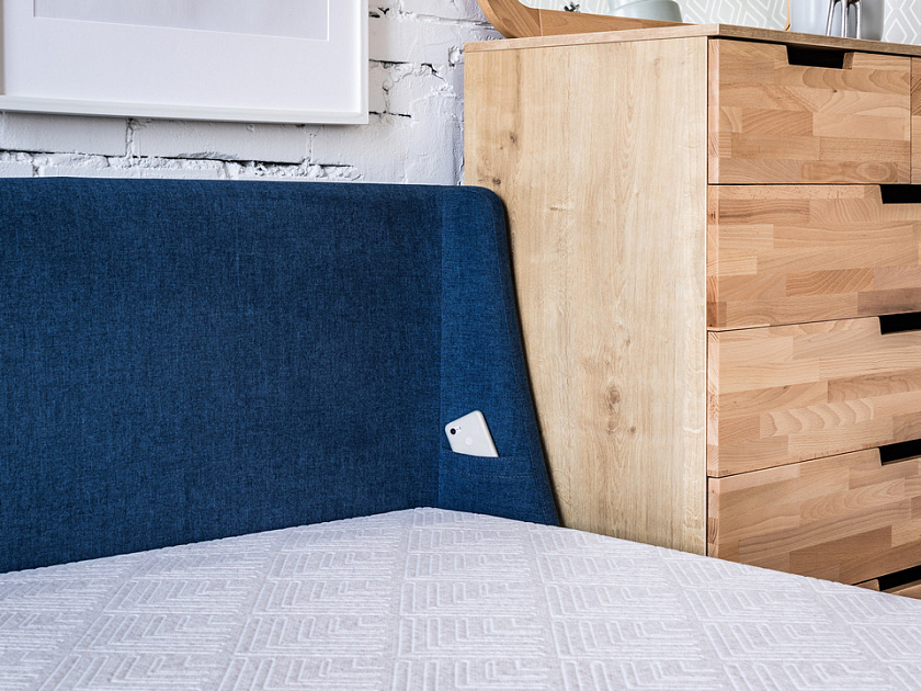 Кровать Lagom Side Soft 80x190 Ткань/Массив (бук) Лама Индиго/Масло-воск Natura (Бук) - Оригинальная кровать в обивке из мебельной ткани.