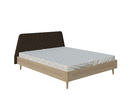Кровать из массива Lagom Hill Wood - Оригинальная кровать без встроенного основания из массива сосны с мягкими элементами.